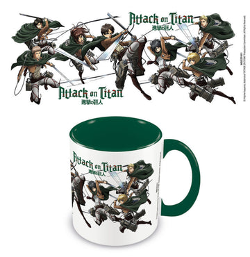 Taza Personajes Attack on Titan 315ml